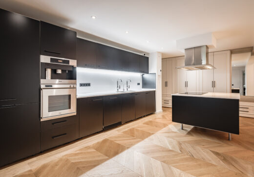 Fully renovated garden apartment in Gazules del Sol, a gated complex close to amenities in Benahavís