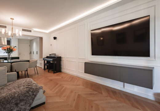 Fully renovated garden apartment in Gazules del Sol, a gated complex close to amenities in Benahavís