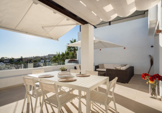 Elegant duplex penthouse in Aloha, Marbella with 3 bedrooms