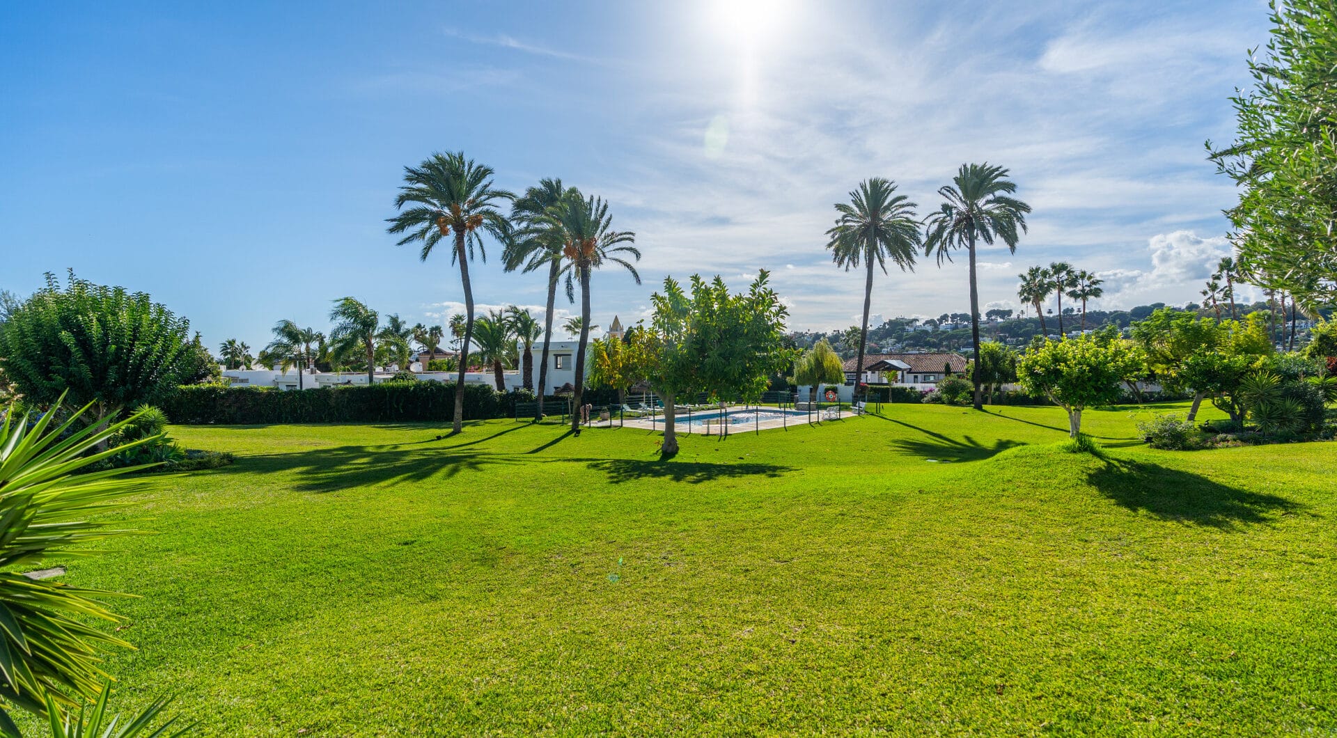 Casa Preciosa, a fully refurbished 4-bedroom, spacious townhouse in The Golf Valley of Nueva Andalucia, Marbella