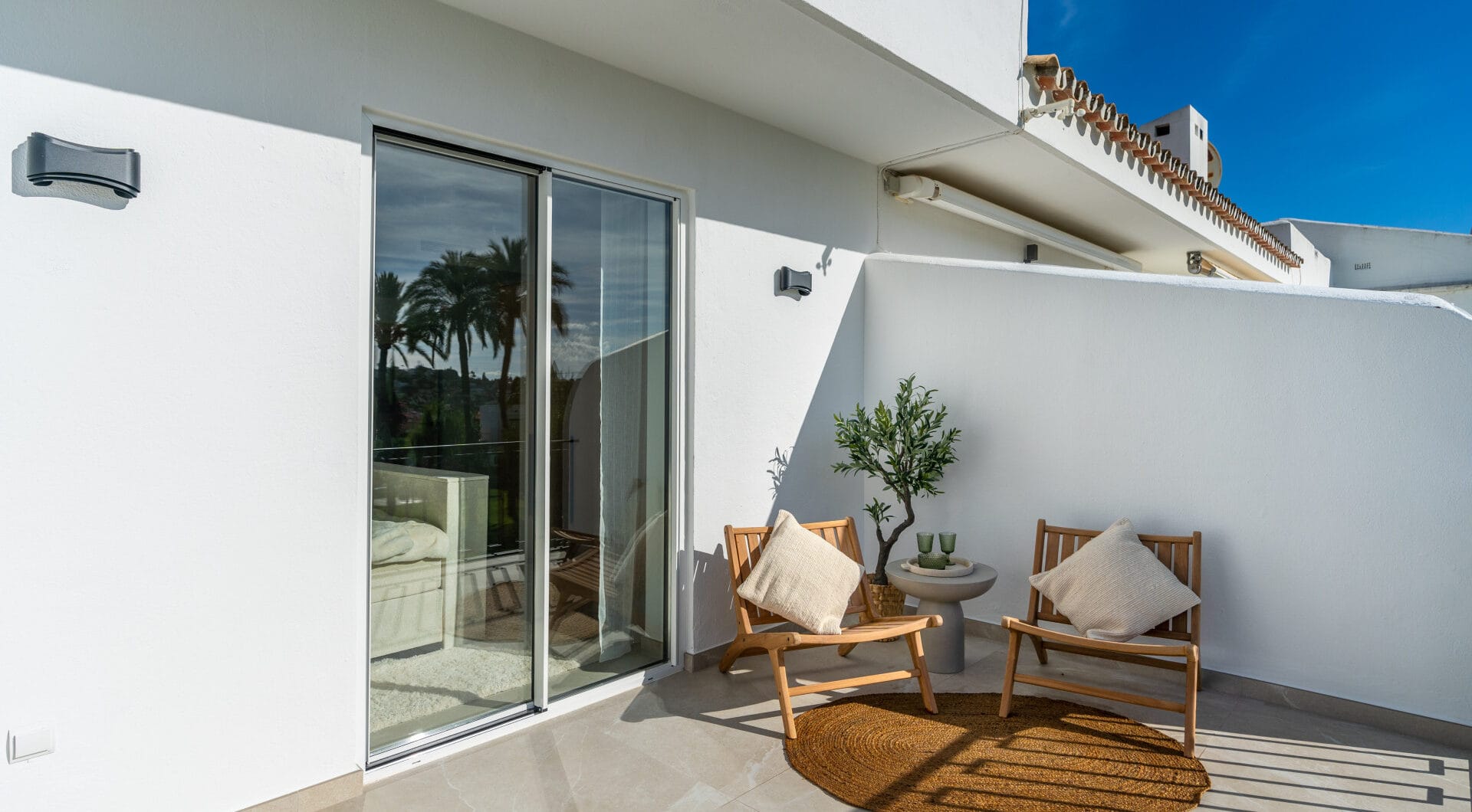 Casa Preciosa, a fully refurbished 4-bedroom, spacious townhouse in The Golf Valley of Nueva Andalucia, Marbella