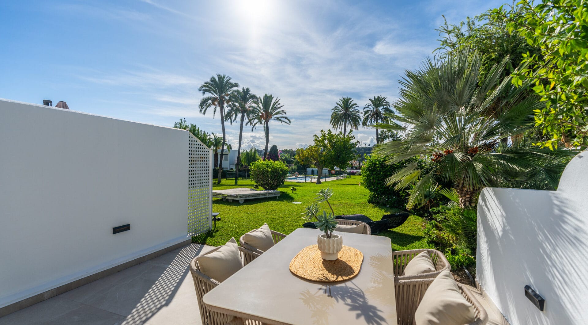Casa Preciosa, a fully refurbished 4-bedroom, spacious townhouse in The Golf Valley of Nueva Andalucia, Marbella