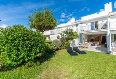 Casa Preciosa, a fully refurbished 4-bedroom, spacious townhouse in The Golf Valley of Nueva Andalucia, Marbella