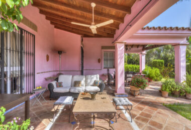 Charming five-bedroom Andalusian style villa in the gated community Puerto de Los Almendros, Benahavis with guest apartment