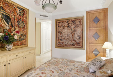 Exclusive Beachfront Two-Bedroom South-Facing Apartment with Sea Views in La Herradura, Marbella
