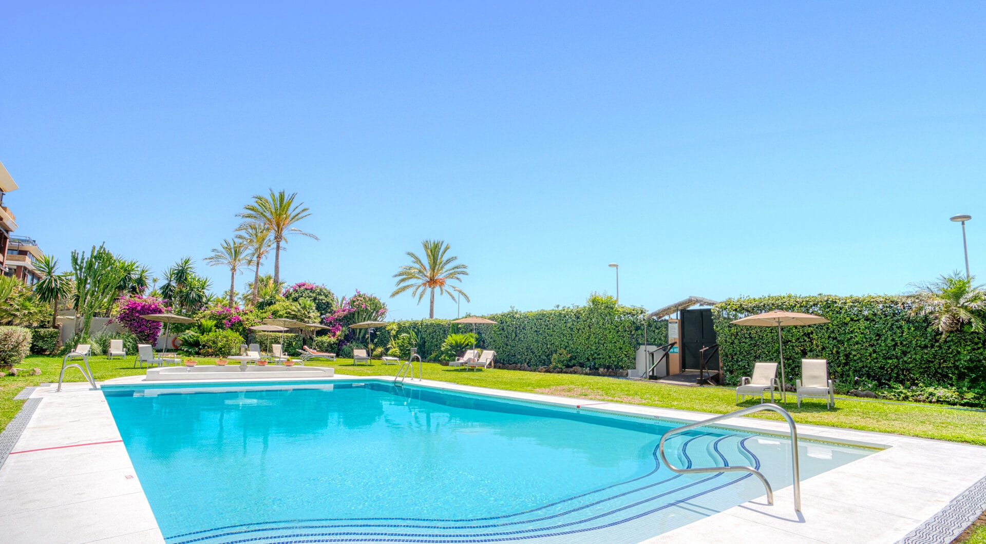 Exclusive Beachfront Two-Bedroom South-Facing Apartment with Sea Views in La Herradura, Marbella