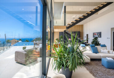 Outstanding, five bedroom Villa located in Altos de Los Monteros with panoramic sea views