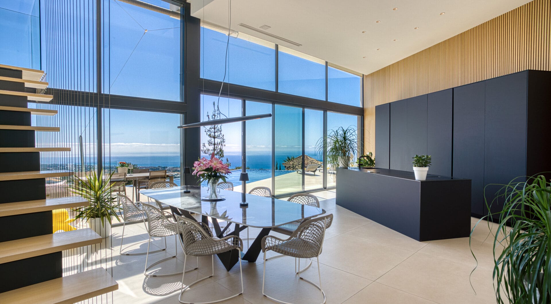 Outstanding, five bedroom Villa located in Altos de Los Monteros with panoramic sea views