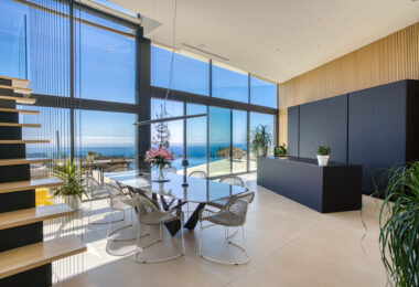 Outstanding, five bedroom Villa located in Altos de Los Monteros with panoramic sea views