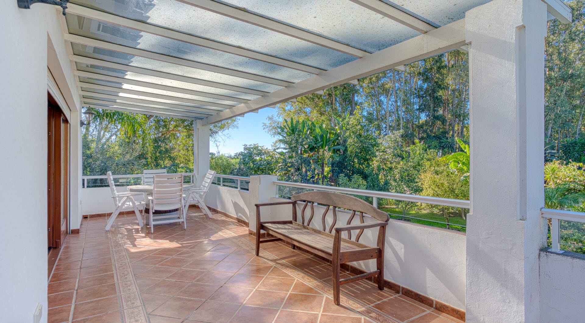 Elegant, southeast facing five bedroom Villa located on the New Golden Mile in Estepona, just steps from the beach