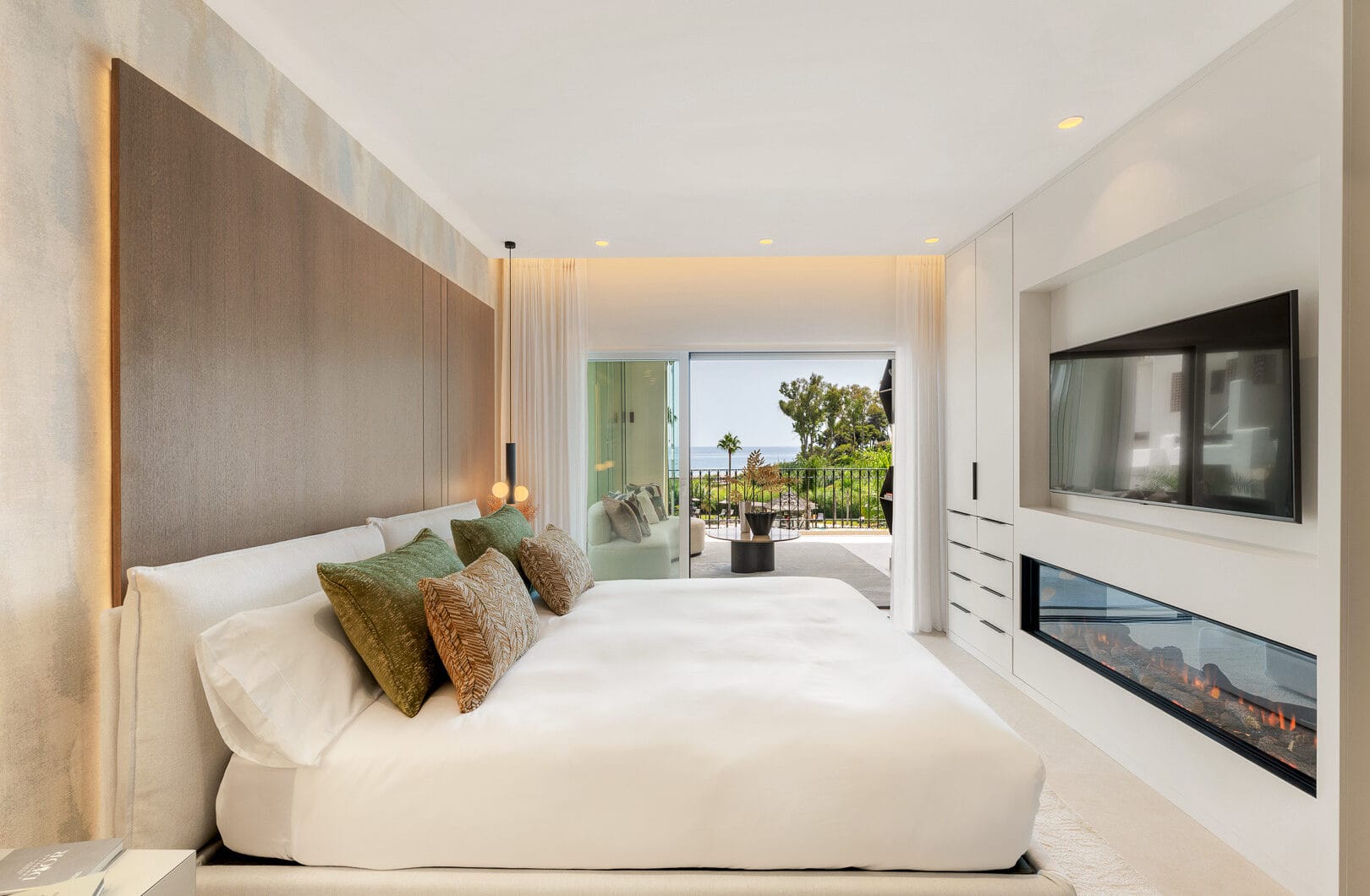 Beautifully renovated, south facing three-bedroom apartment located  in the prestigious gated community of Bahia del Velerin, Estepona