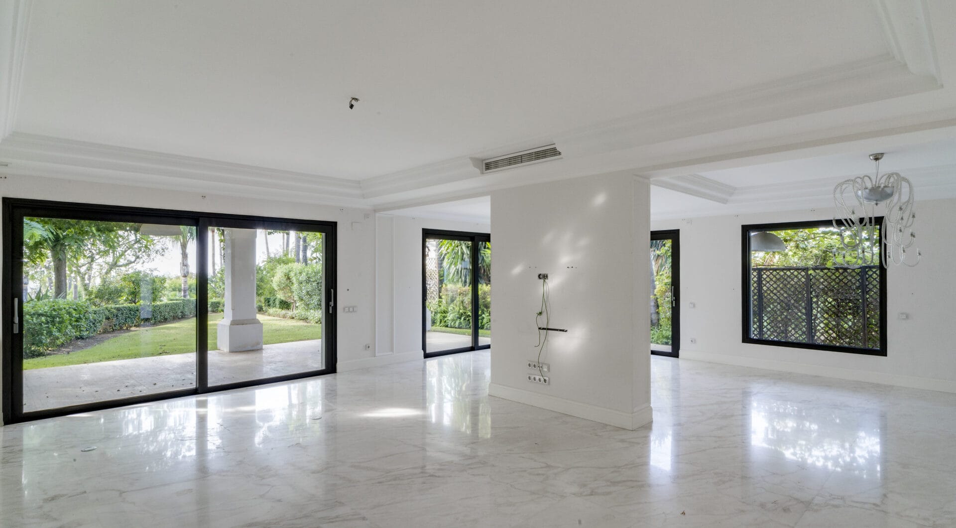 Renovation Opportunity - Six bedroom south west facing villa, located in Lomas de Magna Marbella on Marbella's Golden Mile