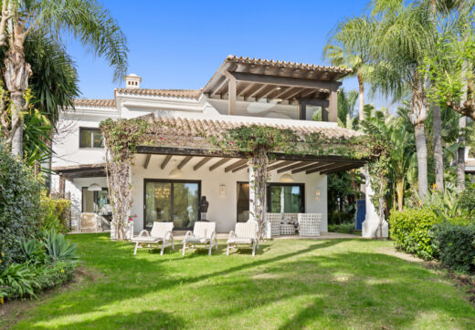 Renovation Opportunity - Six bedroom south west facing villa, located in Lomas de Magna Marbella on Marbella's Golden Mile