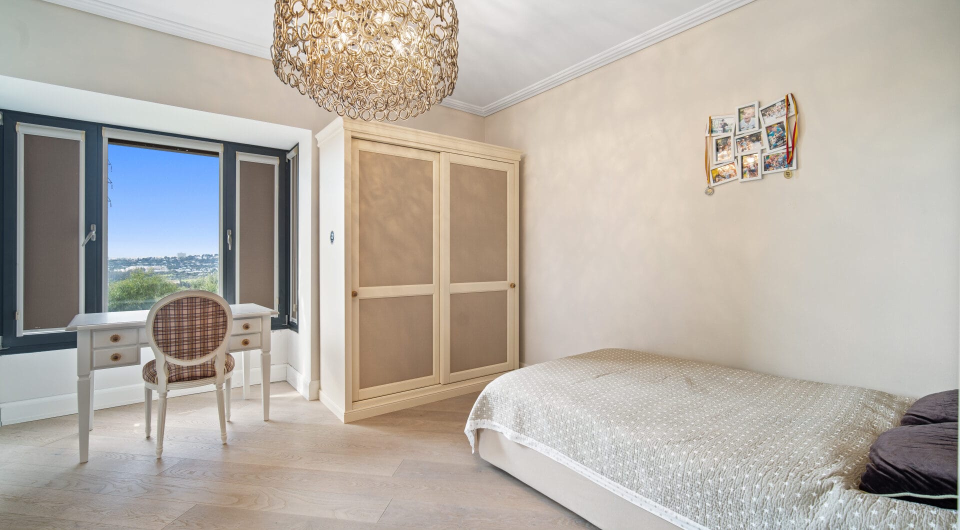 Renovation Opportunity - Six bedroom south west facing villa, located in Lomas de Magna Marbella on Marbella's Golden Mile
