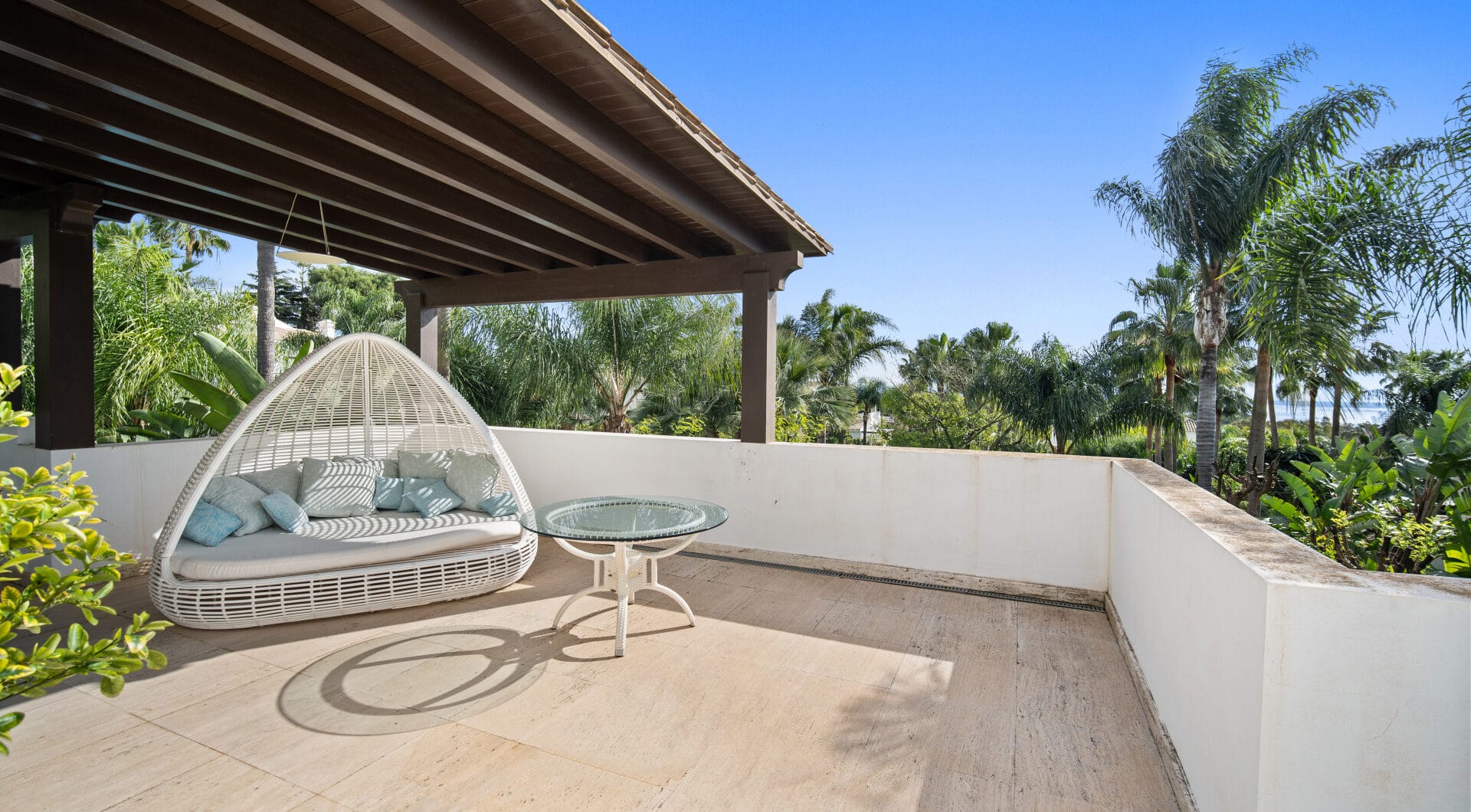 Renovation Opportunity - Six bedroom south west facing villa, located in Lomas de Magna Marbella on Marbella's Golden Mile