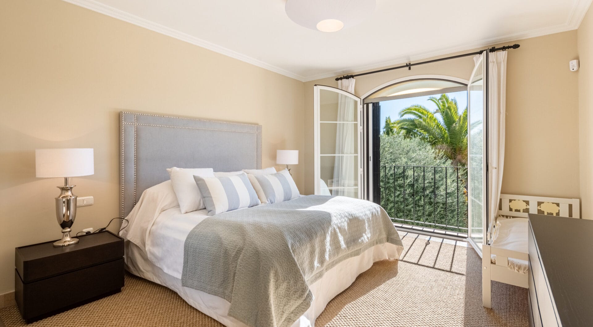 Classic Andalusian Luxury in Marbella’s Hidden Enclave of Vega del Colorado