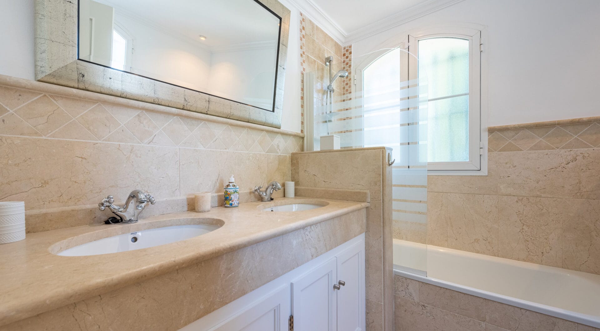 Classic Andalusian Luxury in Marbella’s Hidden Enclave of Vega del Colorado