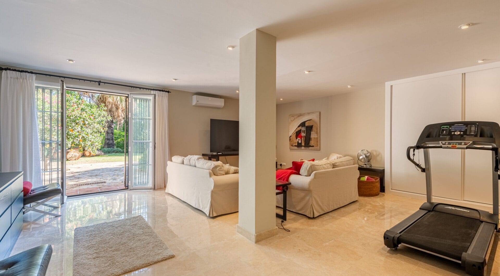 Classic Andalusian Luxury in Marbella’s Hidden Enclave of Vega del Colorado