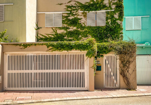 Exceptional Semi-Detached Beachfront Townhouse in Los Lacasitos, Sotogrande