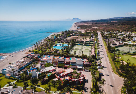 Exceptional Semi-Detached Beachfront Townhouse in Los Lacasitos, Sotogrande