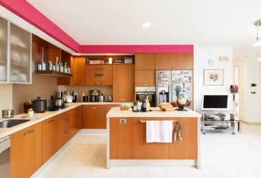 Elegant Villa with Private Garden and Pool in Sotogrande Alto Central