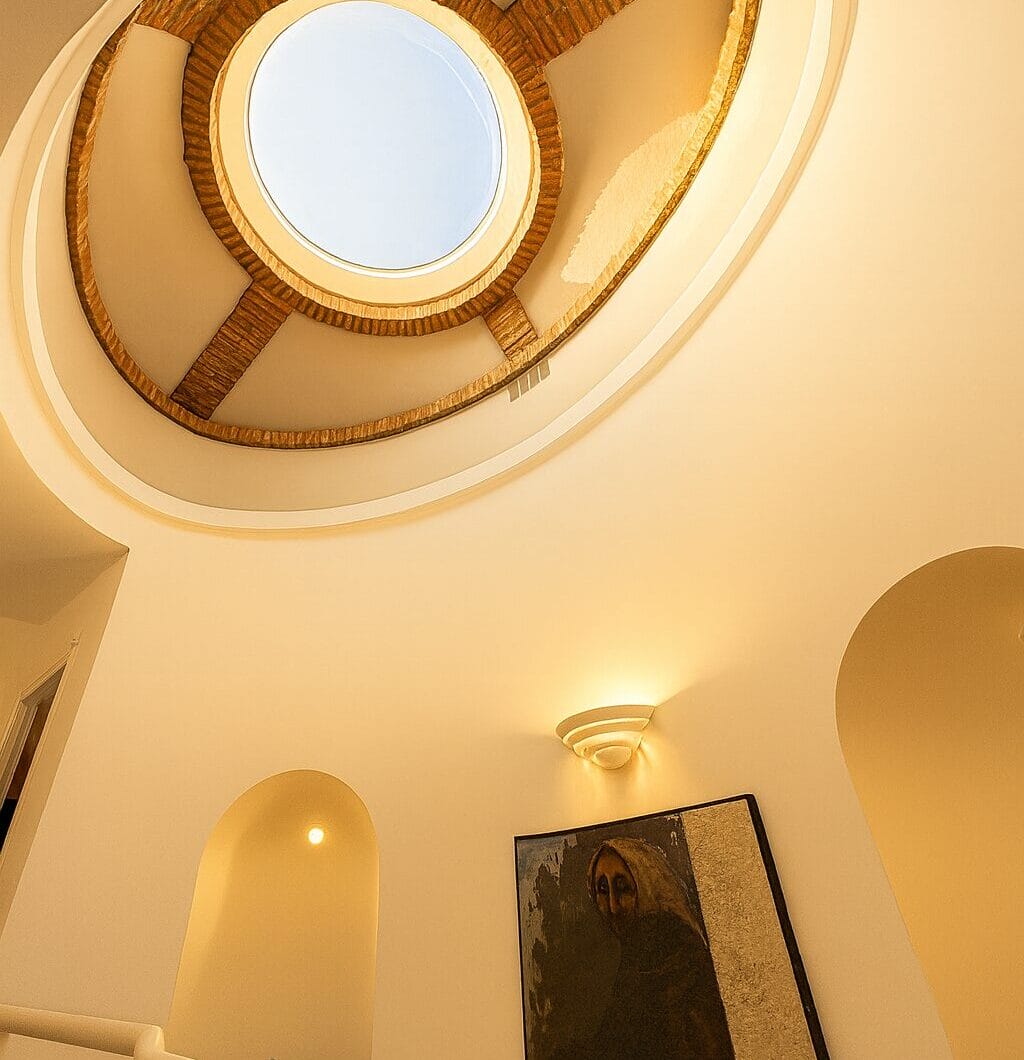 Elegant Villa with Private Garden and Pool in Sotogrande Alto Central