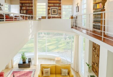 Elegant Villa with Private Garden and Pool in Sotogrande Alto Central