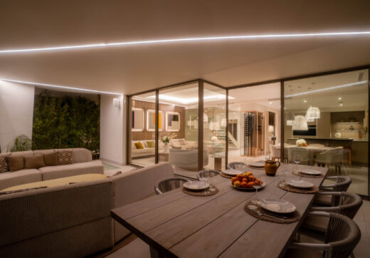 Contemporary villa in Nueva Andalucia